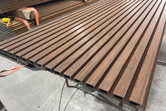 wpc outdoor 550x370
