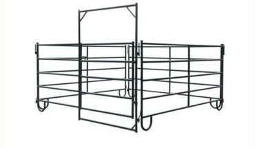 Cattle yard panel farm fence with high entrance layout.