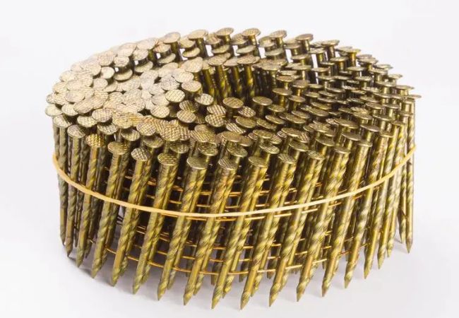 Coil nails pallet for nail gun.