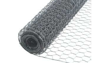 Galvanized hexagonal netting fence woven wire mesh roll in gray color.