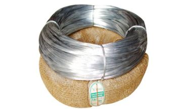 Galvanized steel binding wire for packaging.
