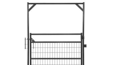 Heavy duty powder coated corral panels farm fence in black paint.