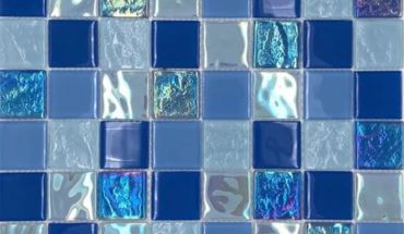 Hot melted glass mosaic tiles splash back iridescent glass mosaic tiles swimming pool mosaic for pool tiles.