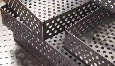 Multipurpose perforated mesh metal plate stainless steel sheet with thick plating.