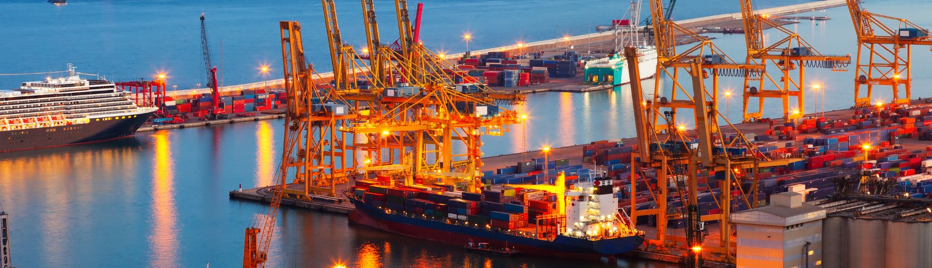 Port area for ocean freight.