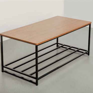 Rectangular industrial coffee table in rectangular shape.