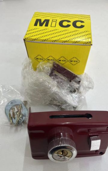 MICC lock set with box.