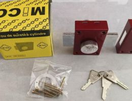 MICC lock in red color.